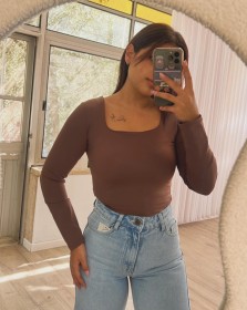 بلوزة يومي مبطنة مع كباس