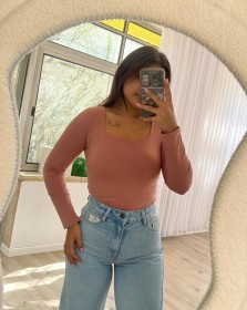 بلوزة يومي مبطنة مع كباس