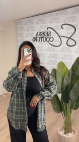 قميص كاروهات صوف خفيف